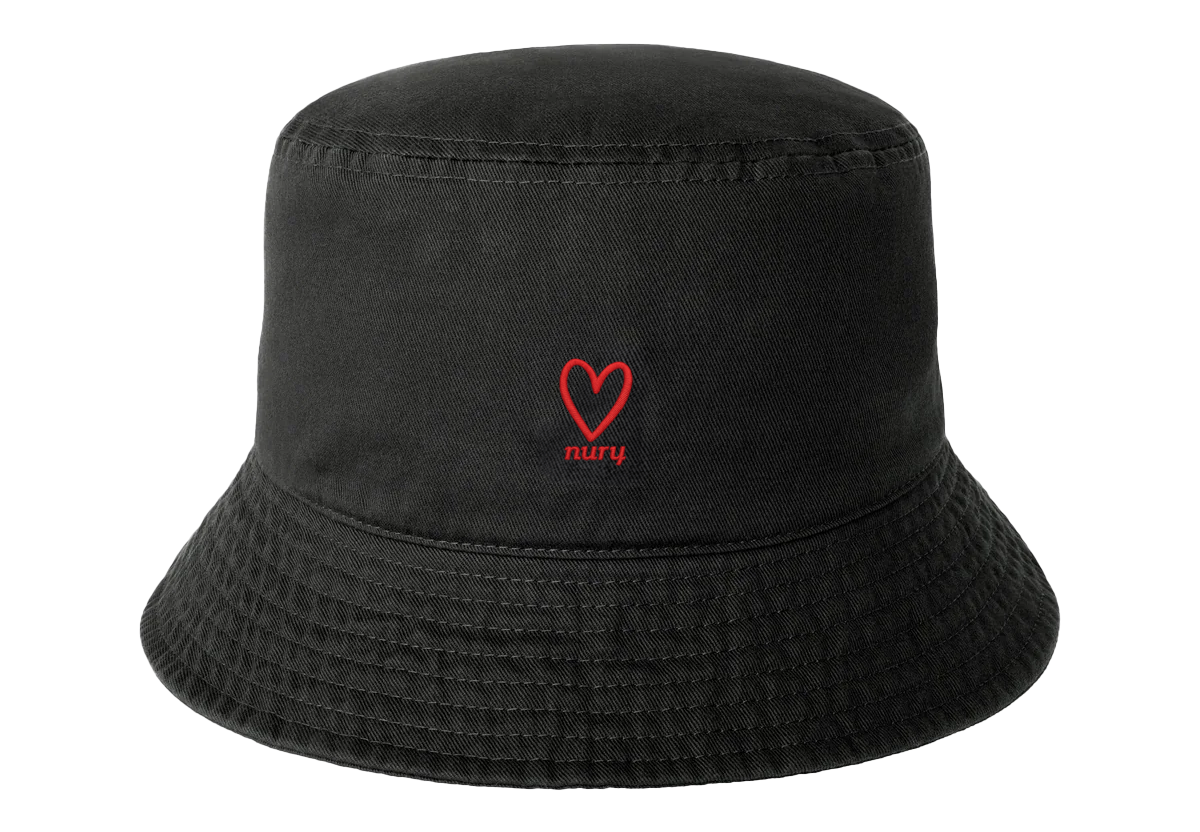 Black Heart Bucket hat